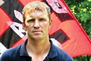 Лозунг “Слава нации - смерть ворогам!” утратил свою энергетику, - лидер "Правого сектора"