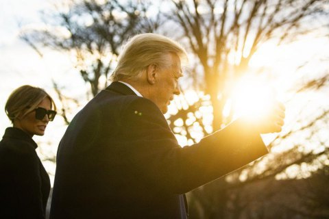 Представление об импичменте Трампа передадут в Сенат в понедельник