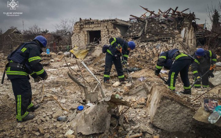 Кількість жертв обстрілу Покровська збільшилася: знайшли ще одне тіло 