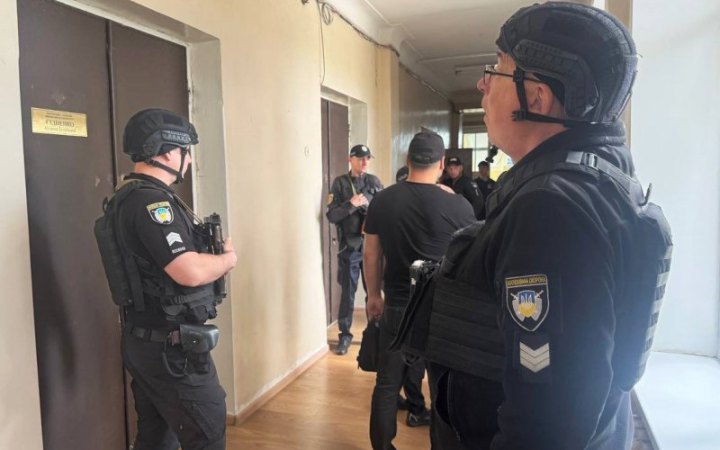 На Кіровоградщині заступник міського голови Світловодська влаштував стрілянину у приміщенні міськради, є постраждалі