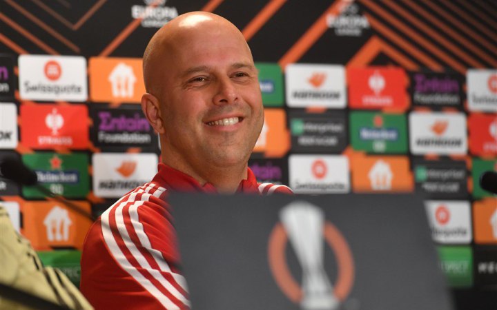 Наставник "Фейєноорда" вважає "Шахтар" фаворитом у їхньому протистоянні