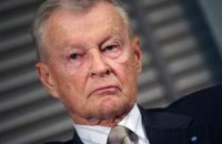 Вступление Украины в ТС станет самым крупным "трофеем" для России, - Бжезинский