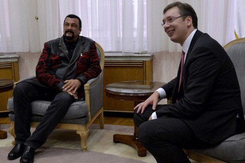 Стивен Сигал стал гражданином Сербии