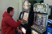 За два месяца в Киеве закрыли более сотни подпольных игорных домов