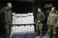 Кличко відвіз бійцям 28 і 24 ОМБрта 5 штурмової бригади дрони та старлінки