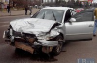 Шестеро людей госпіталізовано через ДТП на бульварі Перова в Києві