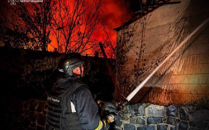 Унаслідок обстрілів Чернігівщини постраждала людина, росіяни поцілили в об’єкт критичної інфраструктури