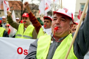 В Германии в 2013 году вырастет число безработных  