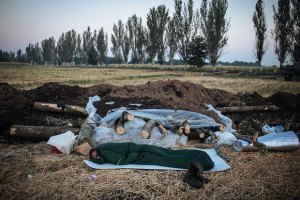 В Нацгвардии говорят, что отправили подкрепление и тяжелое вооружение в Иловайск