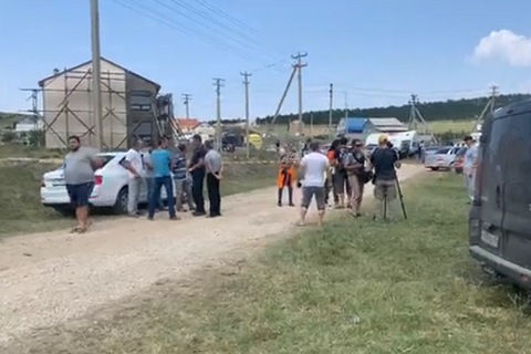 Трехлетнего сына политзаключенного Руслана Сулейманова нашли мертвым в сточной яме