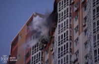 Головне за ніч та ранок п’ятниці, 2 жовтня: удари по Південному мосту в Києві, майже 210 боїв, обстріл автобуса в Краматорську 