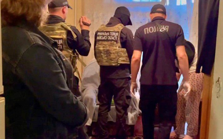 Під час бойових дій у Бучі мародери обчистили ломбарди на 800 тис. гривень