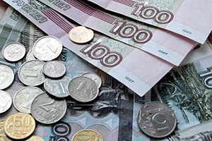 ​Минтруда России зафиксировал снижение реальных зарплат на 8% 