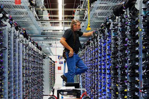 Печерский суд разрешил полиции изъять данные о подозреваемом у корпорации Google