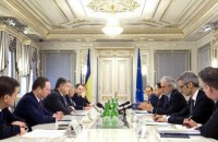 Порошенко заявив про вихід Росії з Мінського процесу і зажадав санкцій