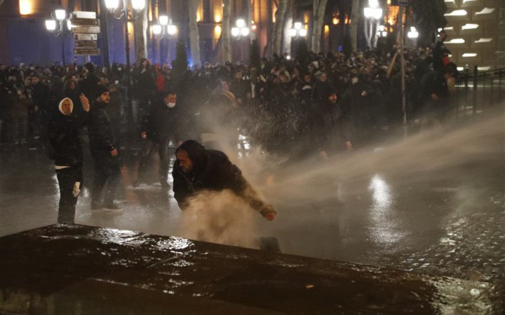 У Тбілісі на проєвропейському мітингу затримали понад 60 протестувальників, – МВС Грузії