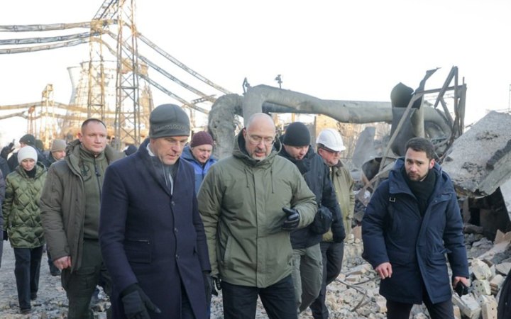 Шмигаль показав Рютте київську ТЕЦ, яку атакувала Росія