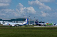 Суд заочно арештував ще 13 російських літаків за рейси в Крим