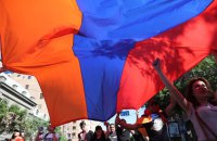 Вірменія заявила, що мирна угода з Азербайджаном готова до підписання