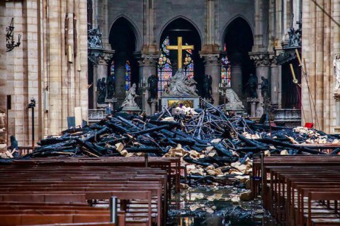 Нотр-Дам будут восстанавливать по видеоиграм, панорамным фотографиям и 3D-картам 