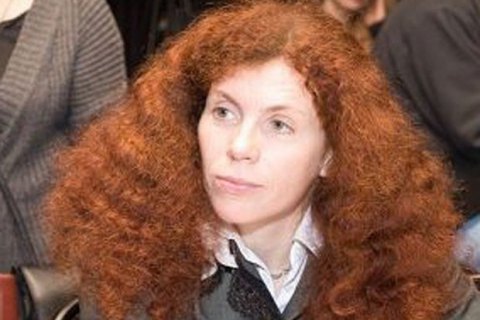 В России неизвестные напали на дом журналистки "Новой газеты"