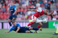 "Дніпро-1" "обмілів" до 0:3 у Празі