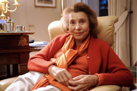 Умерла самая богатая женщина в мире 