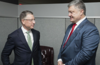 Порошенко и Волкер обсудили ситуацию на Донбассе