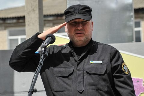 ​Турчинов: до введения виз россиян в Украину будут пускать только по биометрическим паспортам