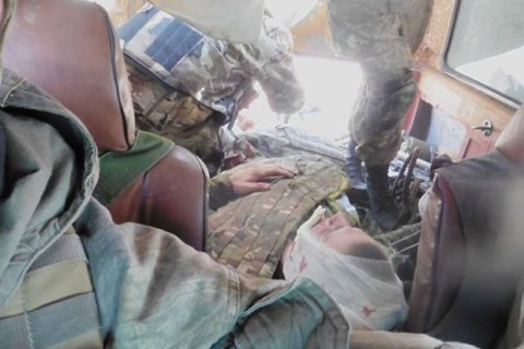 Раненых украинских солдат отправят на лечение в Германию