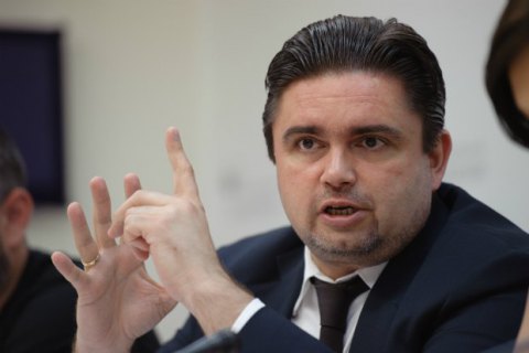 Матеріали зі "зламаної пошти" Суркова потрібно долучити до кримінальної справи проти нього, - Лубківський