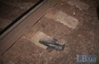 В Киеве на пригородной станции поезд сбил мужчину
