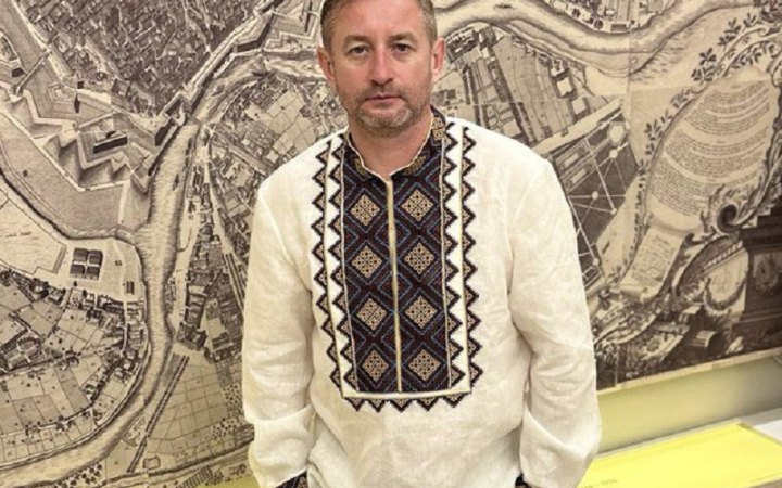 Вишиванку Василя Вишиваного відтворили у сучасному варіанті