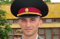 Порошенко присвоїв звання героя України двом бійцям АТО
