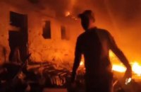 Російські війська завдали двох ударів по Кураховому на Донеччині, поранені 13 людей