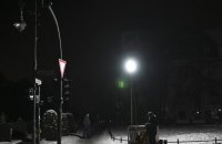 Берлінці вимагають відставки мера, який під час блекауту грав у теніс