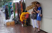 В Киеве в воскресенье до +30 и дождь