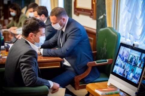 Зеленський вимагає від уряду пояснити людям умови адаптивного карантину