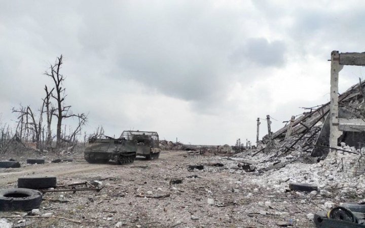 Тарнавський: захисники посилюють оборону населених пунктів на захід від Авдіївки 