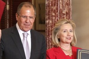 Клинтон покинет пост госсекретаря в 2012 году 