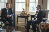 Янукович пригласил президента Турции в Украину 