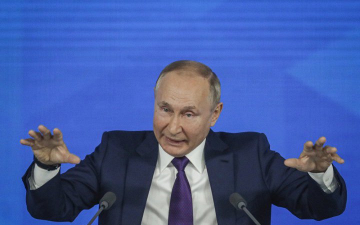 Розвідка США: Путін залишається впевненим в остаточній перемозі над Україною та готовий воювати щонайменше до кінця 2025 року
