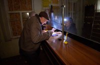 Херсон знеструмлено через російські обстріли