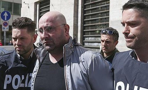 В Италии арестован главарь мафиозной группировки "Каморра"