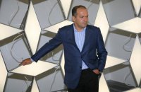 Пинчук продал газету "Факты и комментарии" главреду