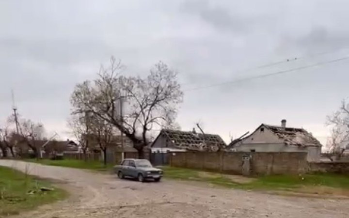 За вівторок росіяни 50 разів обстріляли Херсонську область. Є поранені серед мирних 