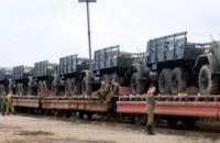 Штаб АТО: в Дебальцеве переправили 40 вагонів з бойовиками і бронетехнікою