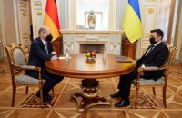 Шольц: "Вопрос членства Украины в НАТО сейчас не актуален"