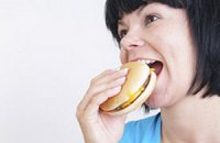 Если хотите похудеть, жуйте каждый кусок 40 раз, показал эксперимент