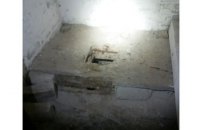 В Ровенской области роженица выбросила младенца в выгребную яму